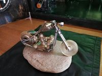 Miniatur Werkstatt ,Scrap Art,Metall Art,Motorrad Chopper